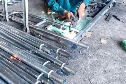Giàn giáo miền Trung: Tân Hoàng Thịnh